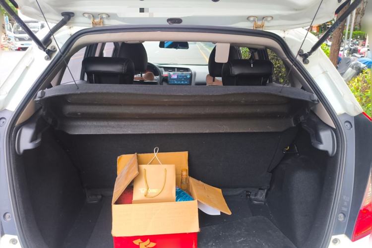 Used Honda Fit 2014 1.5L LX CVT Comfort Model
