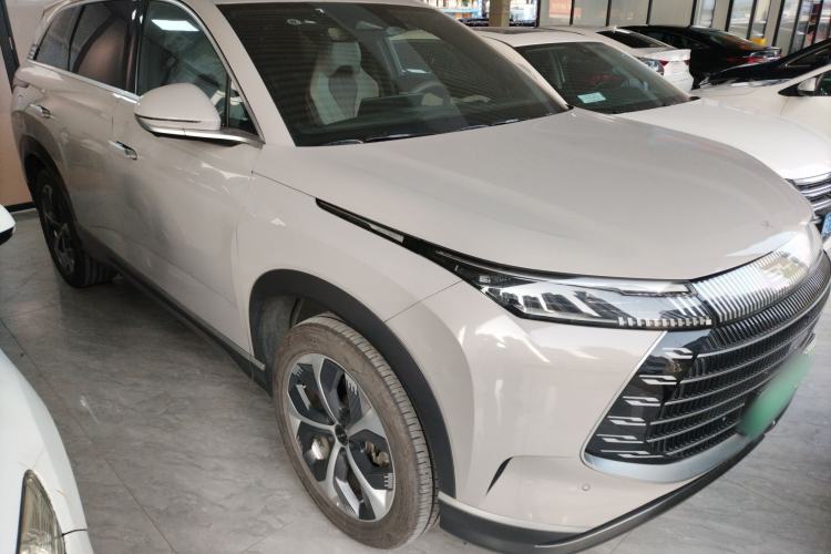 Used BYD Frigate 07 2023 DM-i 100KM Prestige Model
