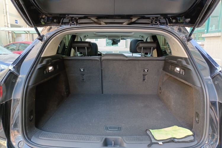 Used Buick Envision 2022 Facelift Encore S 552T Two-Wheel-Drive Luxury Model