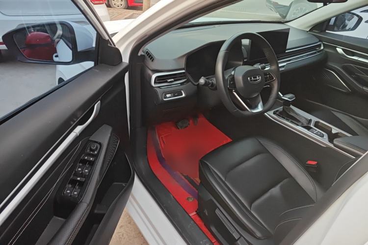 Used Geely Auto Emgrand 2023 4th Generation Champion Edition 1.5L CVT Prestige Model
