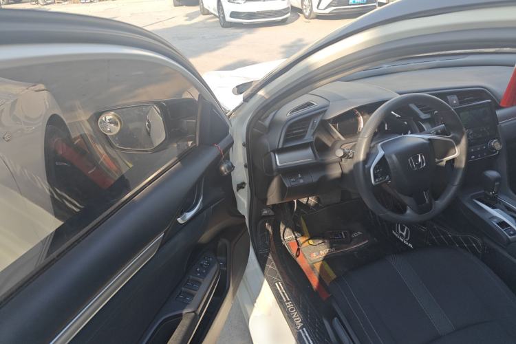 Used Honda Civic 2016 180TURBO CVT Comfort Version