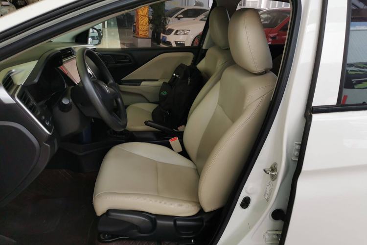 Used Honda City 2017 1.5L manual Comfort version
