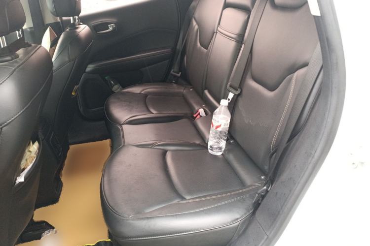 Used Jeep Compass 2017 200T Automatic Family Edition
