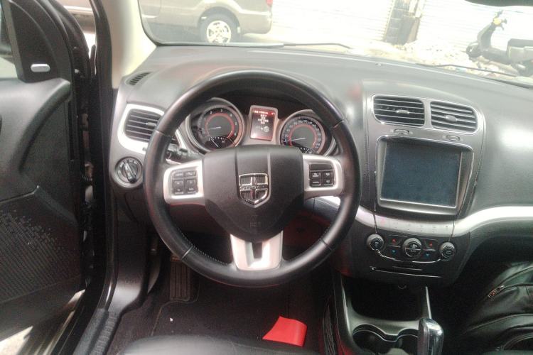 Used Dodge Journey 2015 2.0TD Four-Wheel Drive Luxury Edition