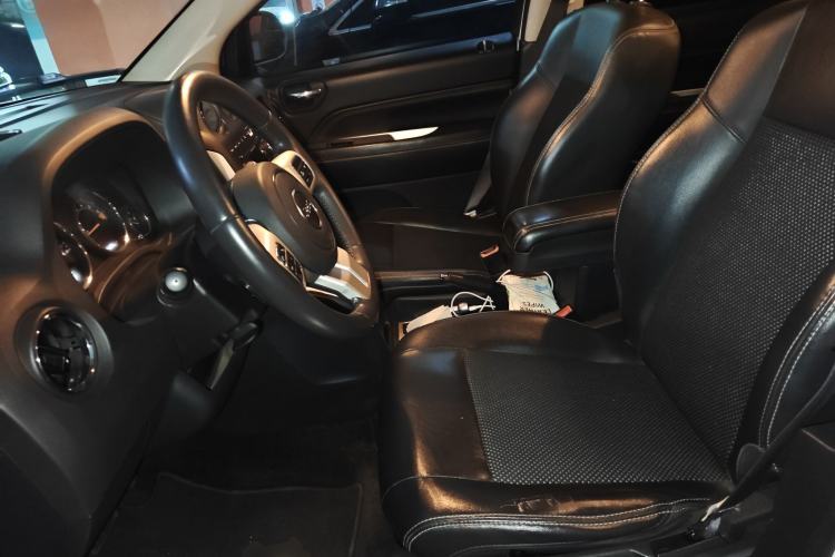 Used  Compass (Import) 2014 Revised Version 2.4L Four-Wheel Drive Comfort Edition