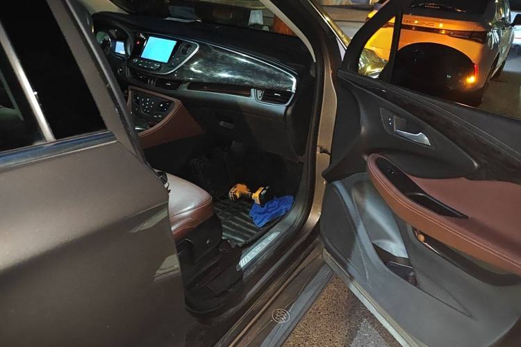 Used Buick Envision 2014 28T Four-Wheel Drive Elite Model
