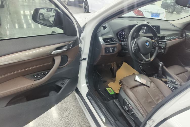 Used BMW X1 2019 sDrive18Li Premium Edition
