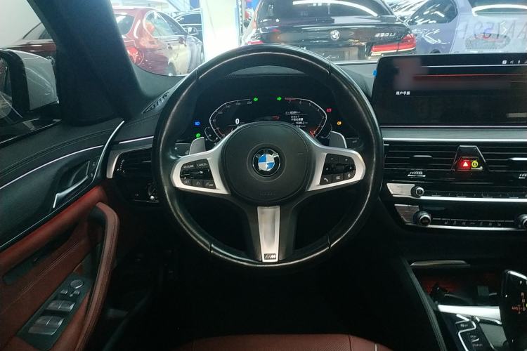 Used BMW 5 Series 2022 530Li Leading Model M Sport Package
