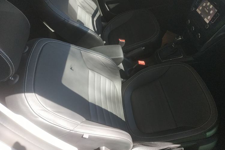 Used Skoda Yeti 2017 TSI280 DSG Car Enjoy Brothers Edition