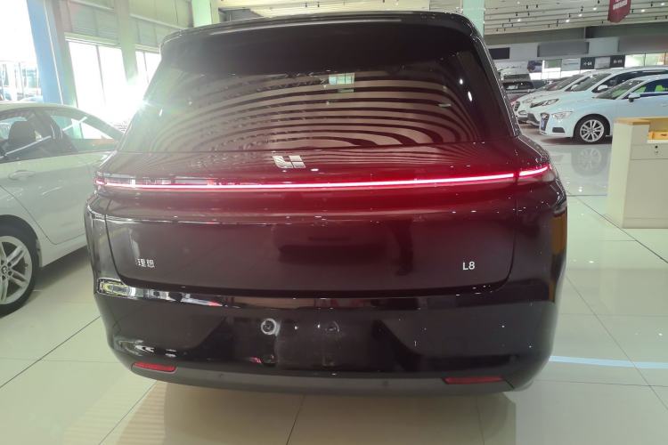 Used Li Auto L8 2025 Max Smart Refresh Edition
