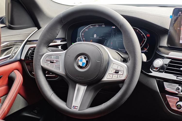 Used BMW 5 Series 2022 Second Facelift 525Li M Sport Package
