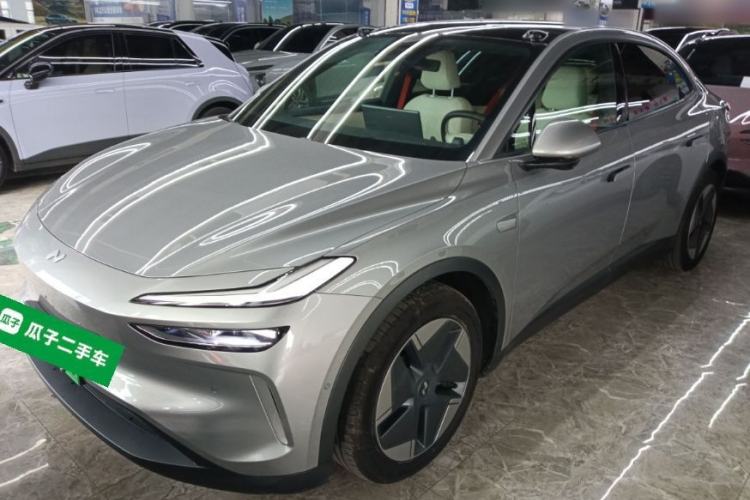 Used ONVO L60 2024 60 kWh Rear-Drive Version