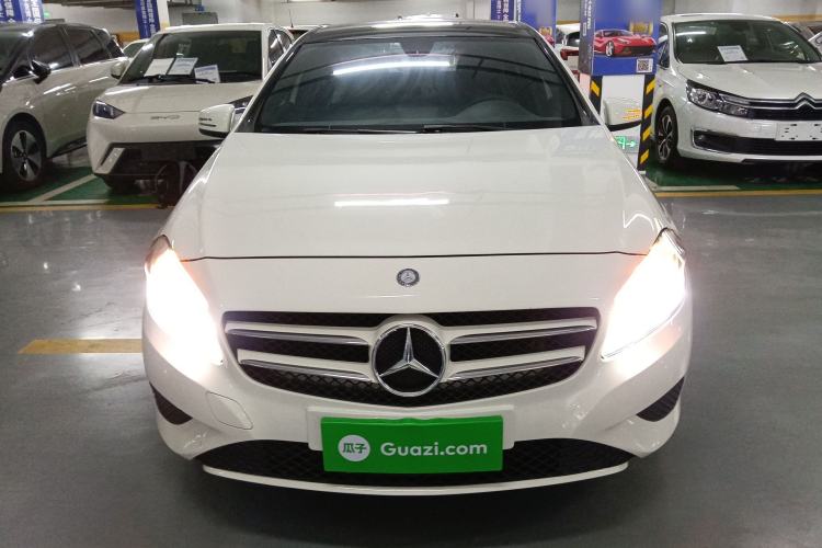 Used Mercedes-Benz A-Class (Import) 2015 A 180 Standard Model
