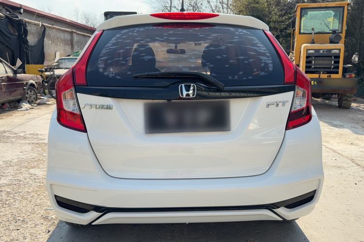 Used Honda Fit 2018 1.5L CVT Comfort Sunroof Version