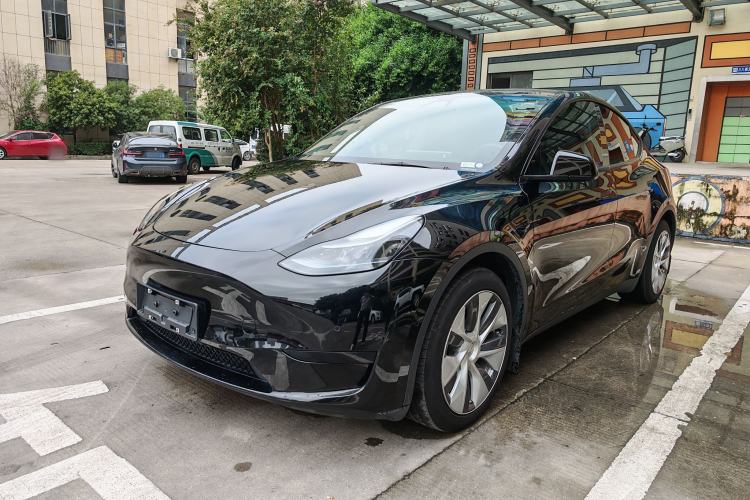 Used Tesla Model Y 2022 Rear-Wheel-Drive Version