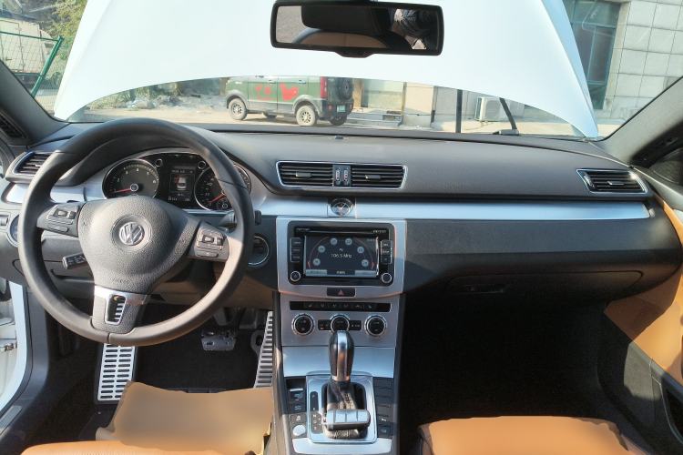 Used Volkswagen FAW-Volkswagen CC 2016 1.8TSI Luxury Model
