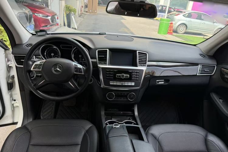 Used Mercedes-Benz M-Class 2014 ML 350 CDI 4MATIC
