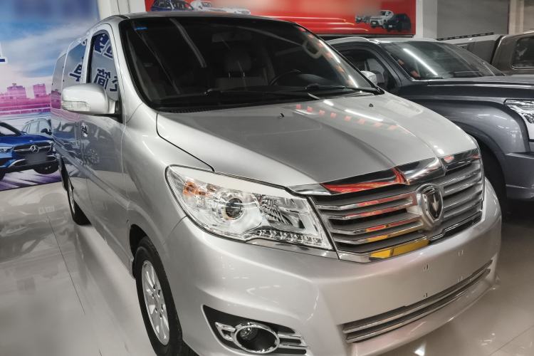 Used Jinbei Grace 2014 2.0L Luxury Short-Wheelbase 7-Seater 1TR