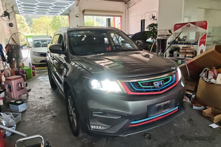 Used Geely Auto Emgrand X7 Sport 2018 1.8TD Automatic Two-Wheel Drive Zhiya Model
