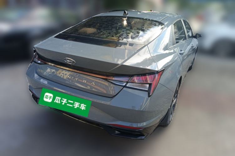 Used Hyundai Elantra 2021 1.5L CVT LUX Prestige Edition
