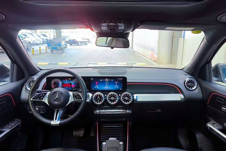 Used Mercedes-Benz GLB 2024 GLB 220 Fashion Model
