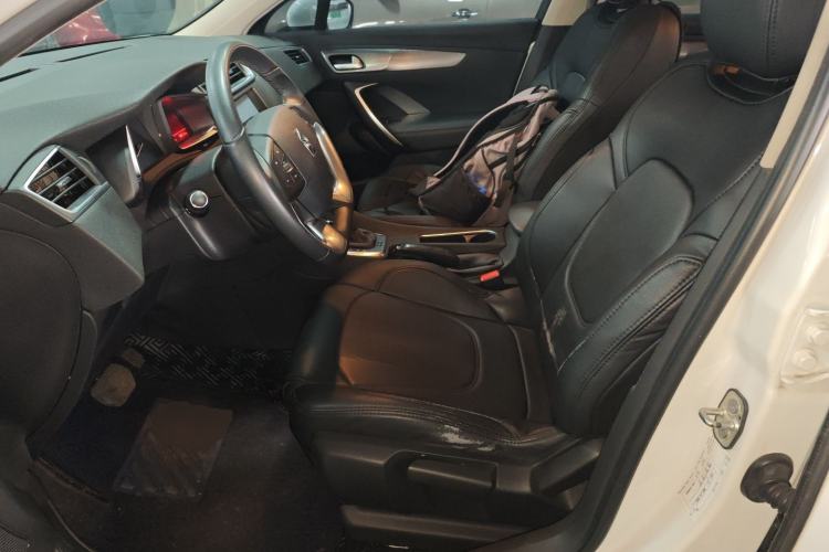 Used  5LS 2015 1.6T Comfort Edition THP160