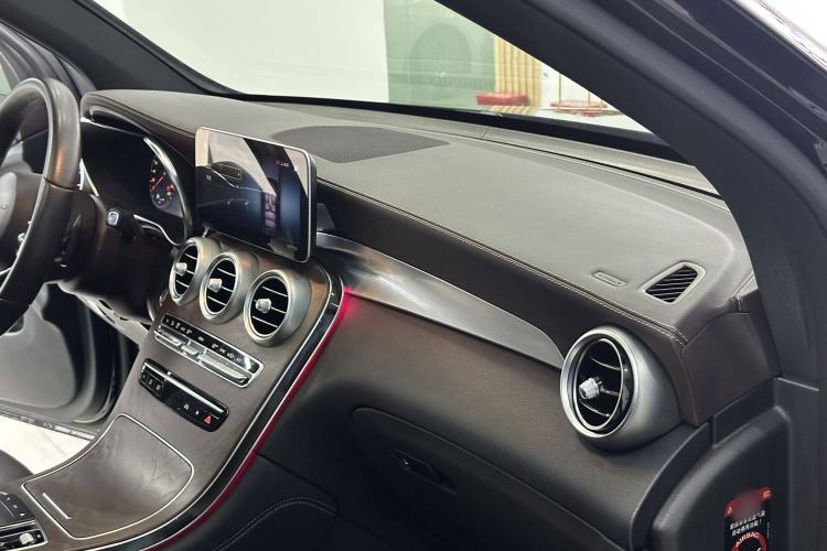 Used Mercedes-Benz GLC 2020 GLC 260 L 4MATIC Luxury Model
