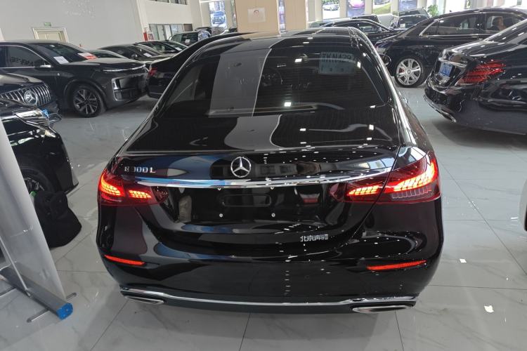 Used Mercedes-Benz E-Class 2023 Updated E 300 L Fashion Edition
