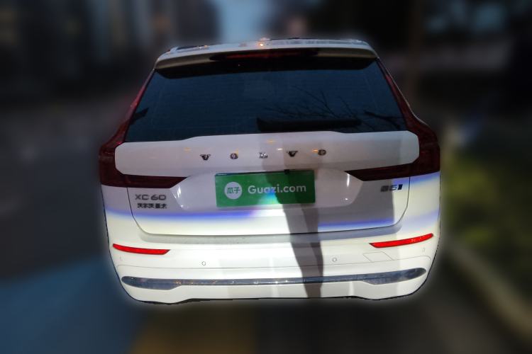 Used Volvo XC60 2024 B5 4x4 Smart Luxury Edition