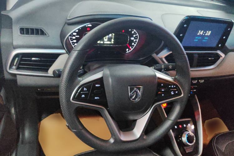 Used Baojun 510 2017 1.5L Automatic Fashion Model
