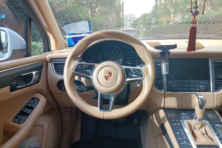 Used Porsche Macan 2016 Macan 2.0T
