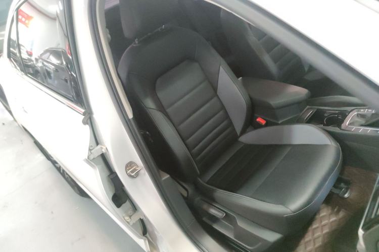 Used Volkswagen Sagitar 2020 280TSI DSG Comfort Version China VI Standard
