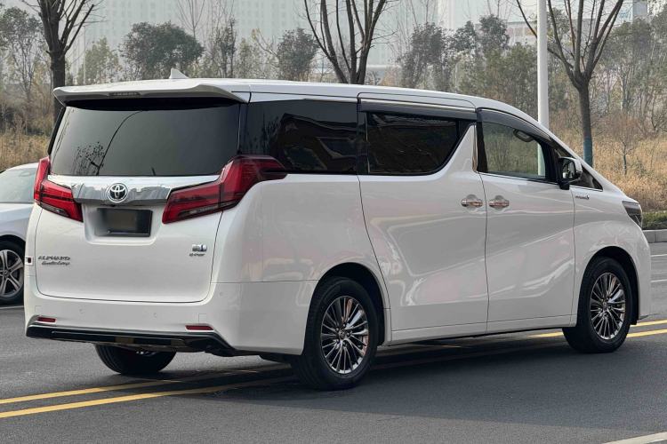 Used Toyota Alphard 2021 Dual-Engine 2.5L Prestige Edition
