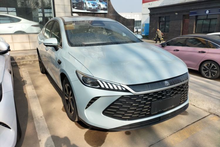 Used BYD Qin PLUS 2025 DM-i Smart Drive 55KM Beyond Model
