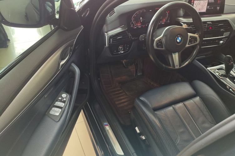 Used BMW 5 Series 2020 525i M Sport Package
