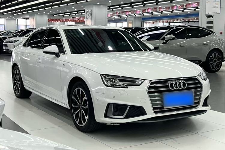 Used Audi A4L 2019 40 TFSI Fashion Edition China VI Emission Standard
