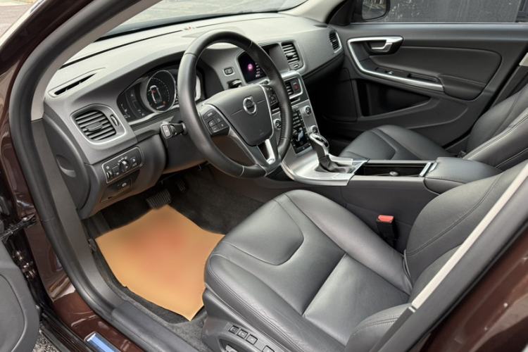 Used Volvo S60 2019 S60L Facelift T5 Intelligent Advanced Edition