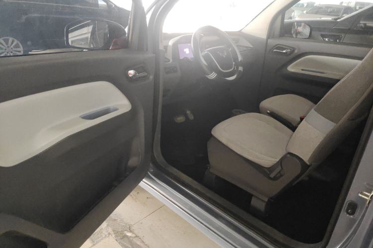 Used Wuling Hongguang MINIEV 2022 Macaron Premium Model – Lithium Iron Phosphate
