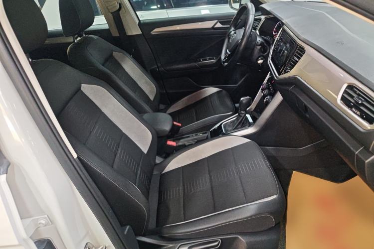 Used Volkswagen T-ROC 2020 230TSI DSG Two-Wheel Drive Advanced Version
