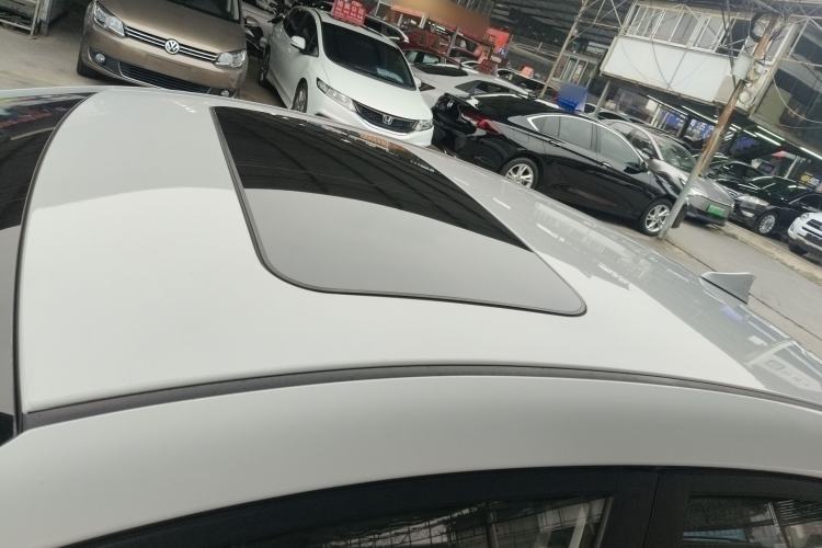 Used Hyundai Elantra 2016 1.6L Automatic ZhiXuan – Elite Version
