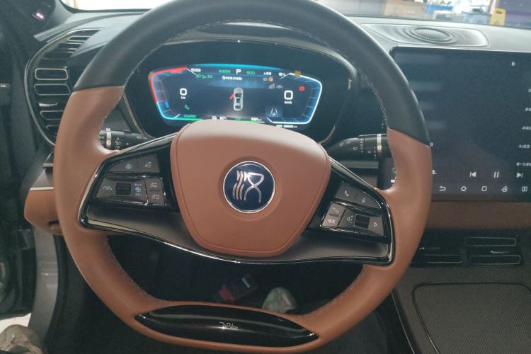 Used BYD Han 2022 EV Genesis Edition 715 km Front-Wheel-Drive Flagship Model
