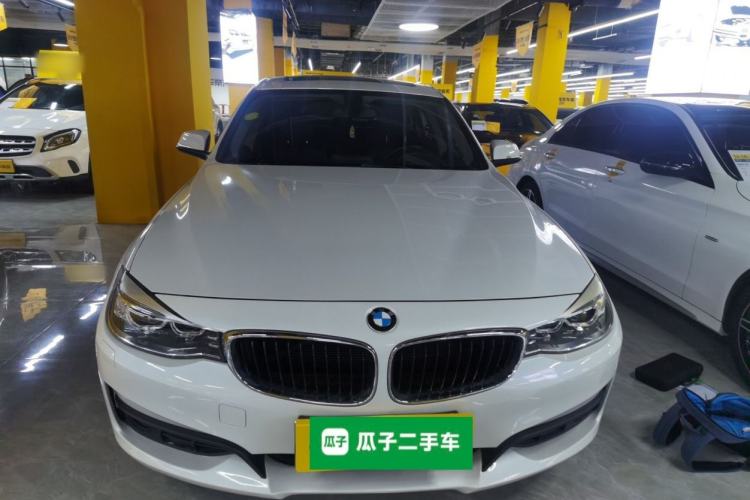 Used BMW 3 Series GT 2014 320i Leading Model
