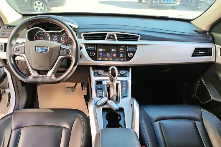 Used Geely Auto Emgrand X7 Sport 2018 1.8TD Automatic Two-Wheel Drive Zhiya Model