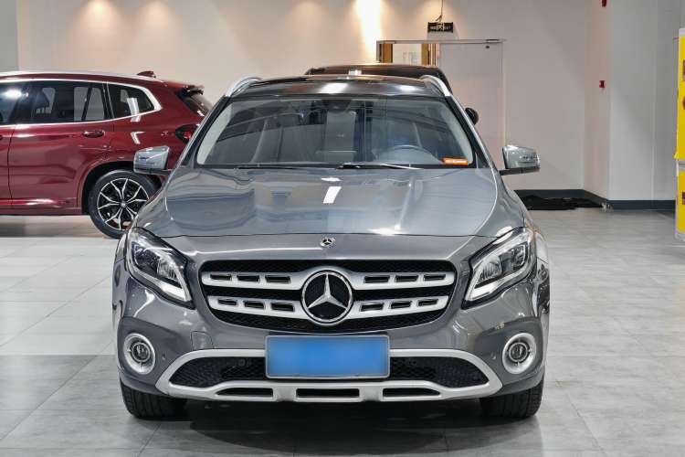 Used Mercedes-Benz GLA 2017 GLA 220 4MATIC Fashion Model
