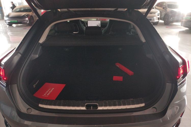 Used Zeekr 001 2022 Long-Range Dual-Motor WE Edition
