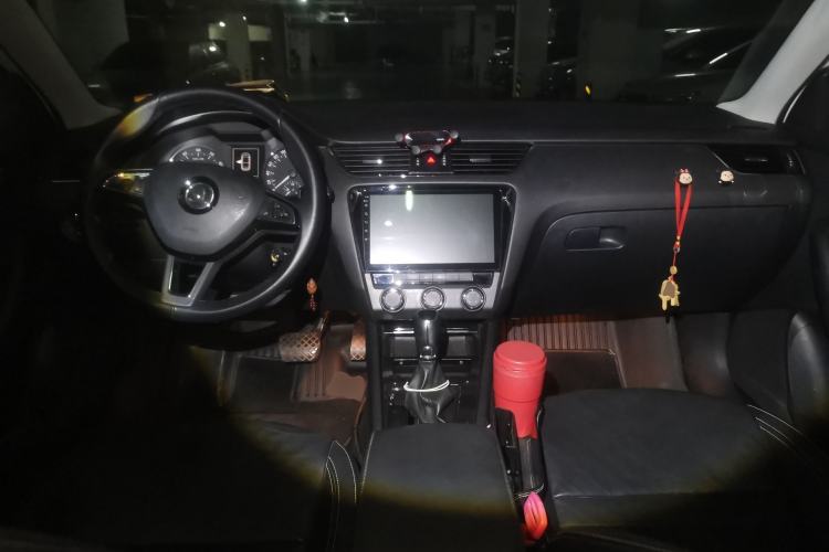 Used Skoda Octavia 2017 1.6L Automatic Smart Drive Edition