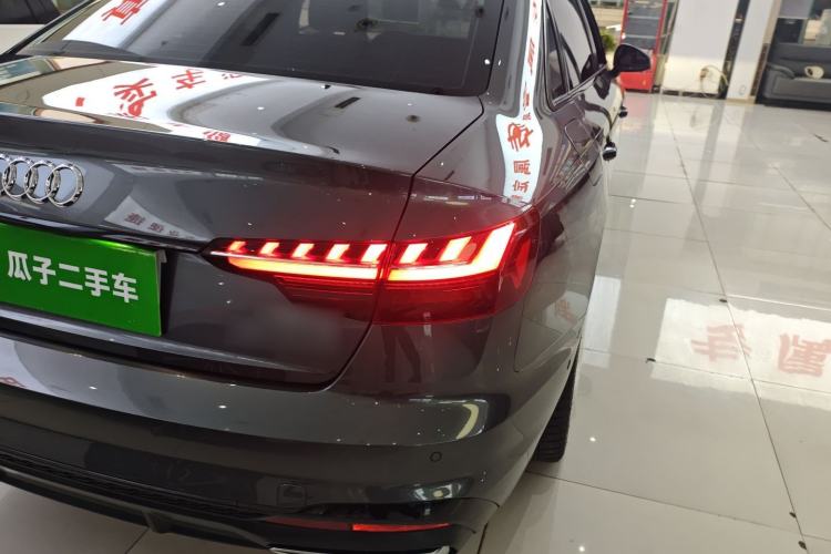 Used Audi A4L 2022 40 TFSI Luxury Dynamic Model