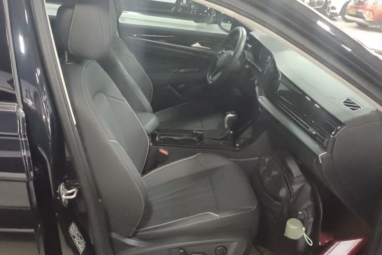 Used Volkswagen Passat 2024 330TSI Starry Elite Edition
