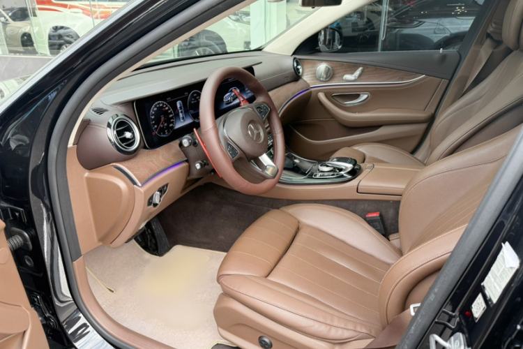 Used Mercedes-Benz E-Class 2016 E 200 L
