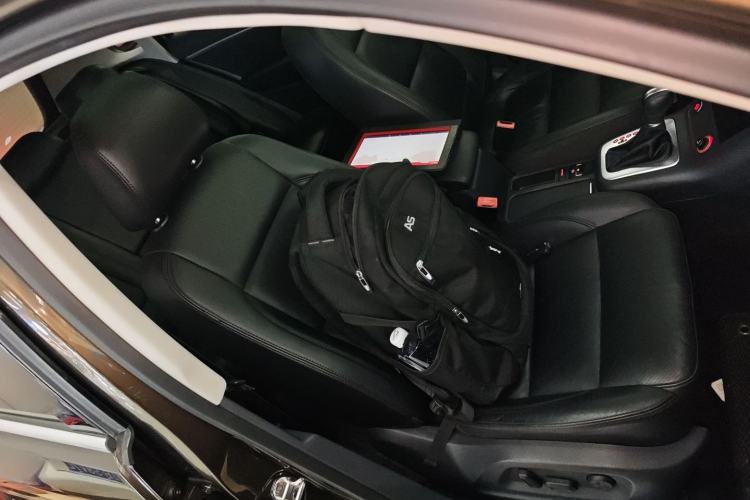 Used Volkswagen Tiguan 2015 2.0 TSI Automatic All-Wheel Drive Luxury Edition
